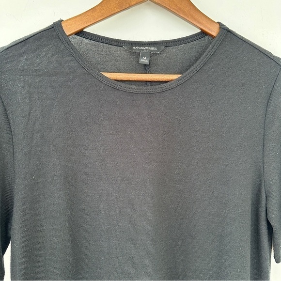 Banana Republic t-shirt with crew neck & short sleeves, high-low hem,  loose fit - Picture 4 of 10
